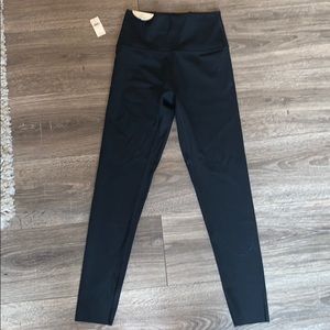 OFFLINE AERIE GOALS LEGGINGS